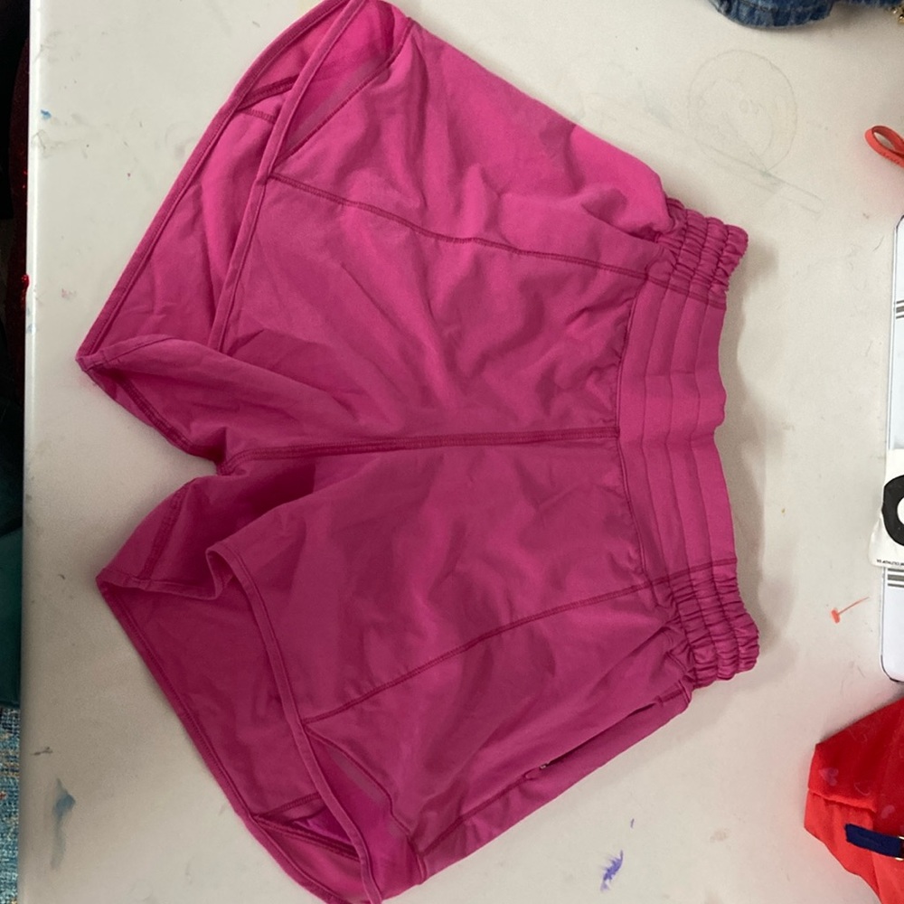 4” inseam lululemon hotty hot shorts size 4